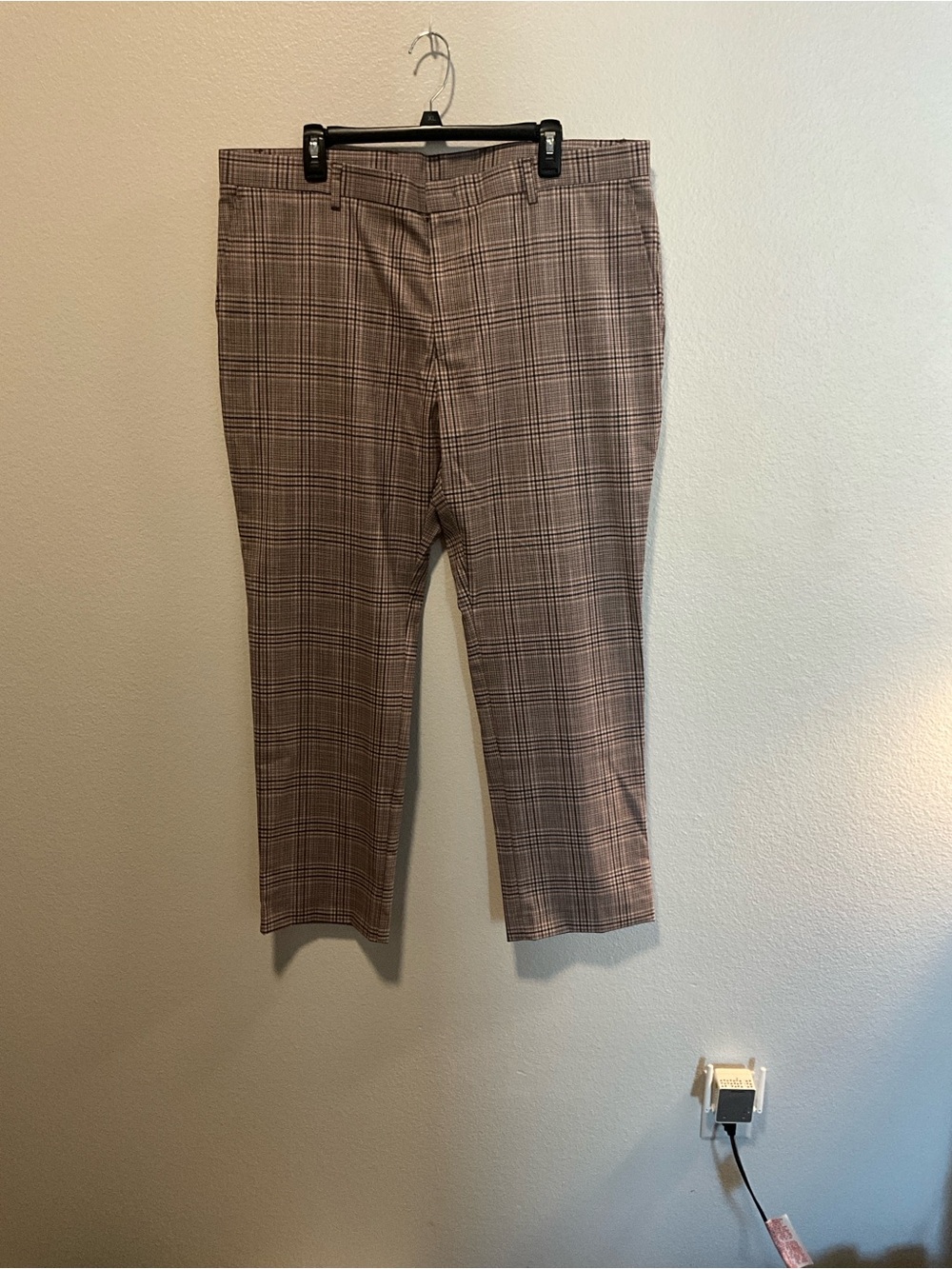 Tommy Hilfiger Men’s Plaid Pants in Tan, Blue & Red